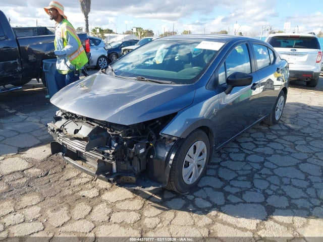 3N1CN8BV0ML877329 Nissan Versa S 5-speed Manual Transmission