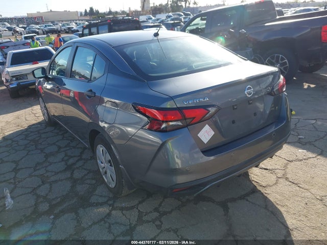 3N1CN8BV0ML877329 Nissan Versa S 5-speed Manual Transmission