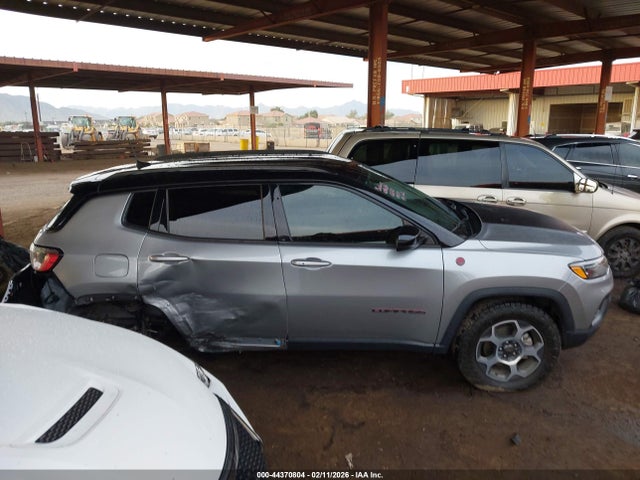 2022 Jeep Compass Trailhawk 4x4 მანქანა იყიდება აუქციონზე, vin: 3C4NJDDB9NT195760, აუქციონის ნომერი: 44370804
