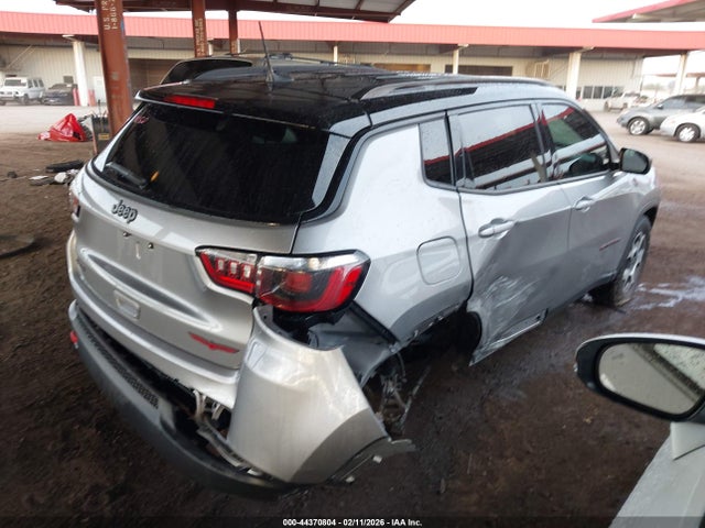 2022 Jeep Compass Trailhawk 4x4 მანქანა იყიდება აუქციონზე, vin: 3C4NJDDB9NT195760, აუქციონის ნომერი: 44370804