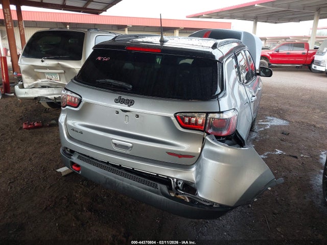 2022 Jeep Compass Trailhawk 4x4 მანქანა იყიდება აუქციონზე, vin: 3C4NJDDB9NT195760, აუქციონის ნომერი: 44370804