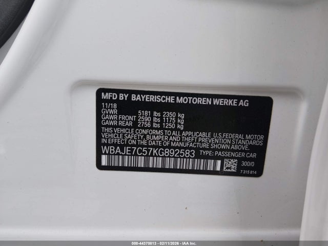 2019 BMW 540I WBAJE7C57KG892583 Photo 8