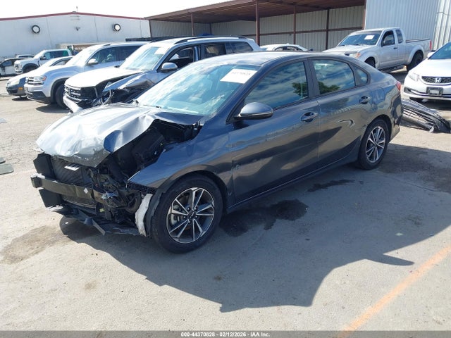 KIA Forte Lxs 2023 3KPF24ADXPE575754 Image 2