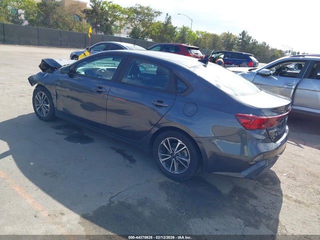 KIA Forte Lxs 2023 3KPF24ADXPE575754 Image 3