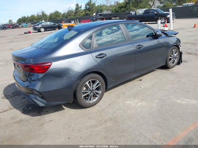 KIA Forte Lxs 2023 3KPF24ADXPE575754 Image 4