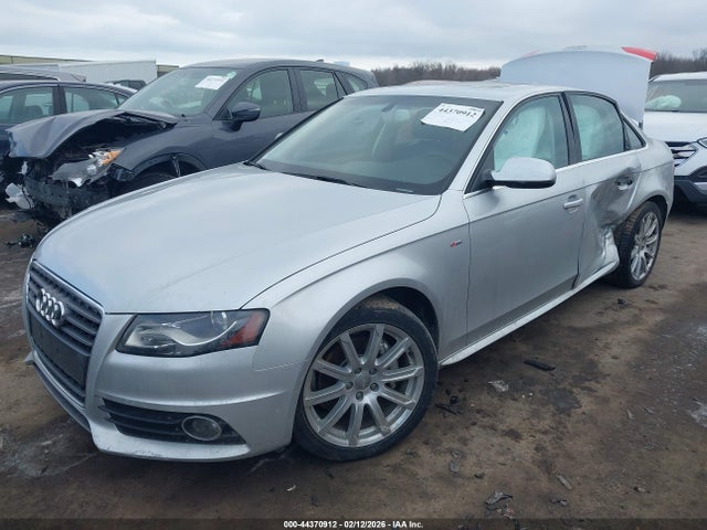 2012 AUDI A4 WAUFFAFLXCN001662 Photo 1