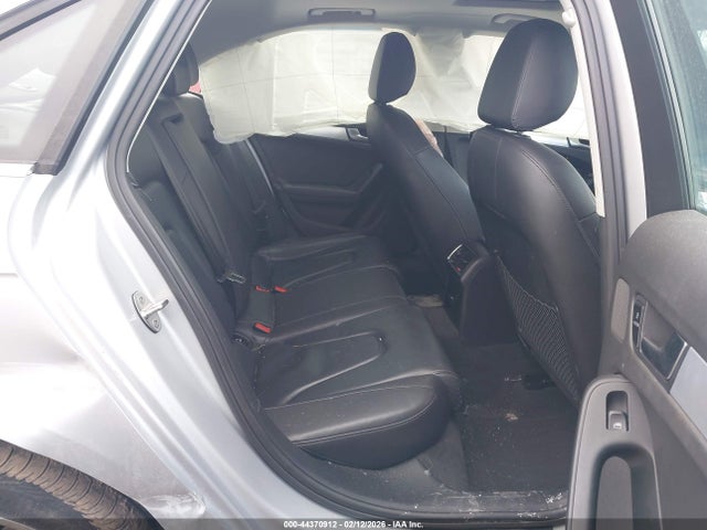 2012 AUDI A4 WAUFFAFLXCN001662 Photo 7