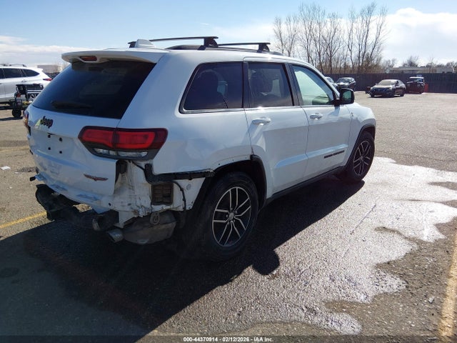2018 JEEP GRAND CHEROKEE 1C4RJFLT9JC130131 Photo 3