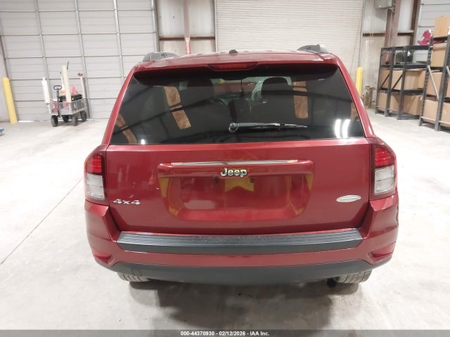Jeep Compass Latitude 4x4 2017 1C4NJDEB1HD204895 Image 17