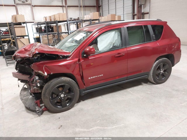 Jeep Compass Latitude 4x4 2017 1C4NJDEB1HD204895 Image 2
