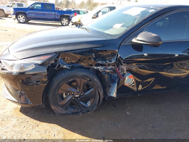 44370957 :رقم المزاد ، 5NPLS4AG7MH035346 vin ، 2021 Hyundai Elantra Sel مزاد بيع