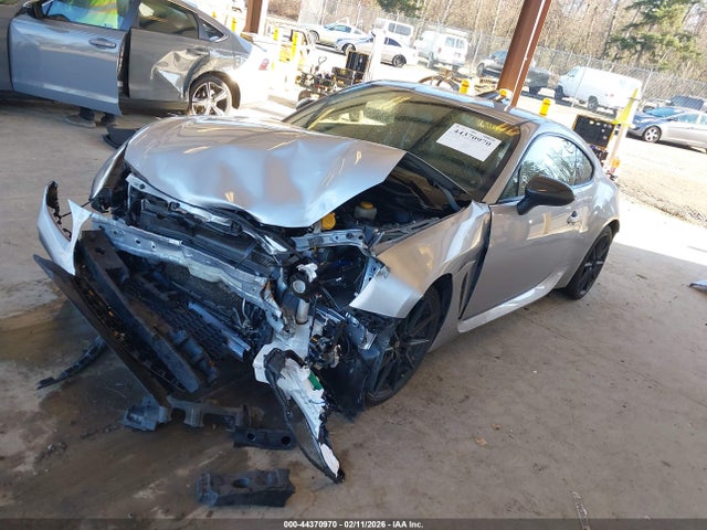 Toyota Gr86 Premium 2023 JF1ZNBE19P9753219 Image 2