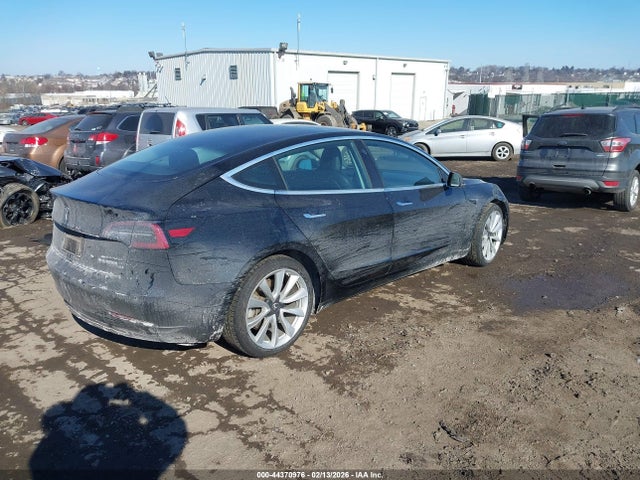 2019 TESLA MODEL 3 5YJ3E1EB7KF453387 Photo 3