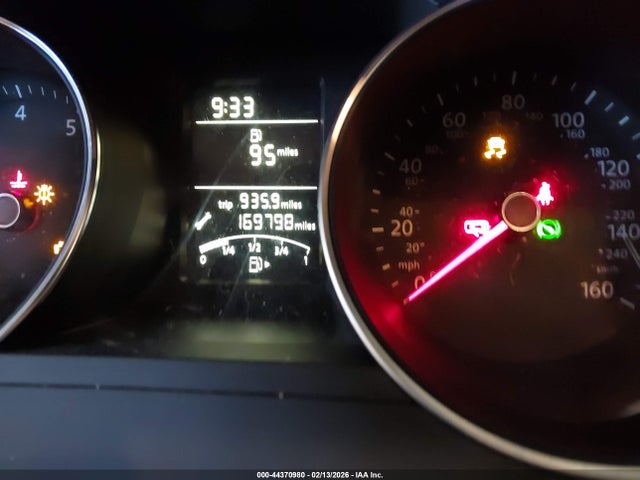 2015 Volkswagen Jetta 1.8t Se მანქანა იყიდება აუქციონზე, vin: 3VWD07AJ9FM255699, აუქციონის ნომერი: 44370980