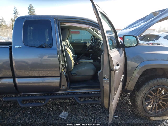 5TFSZ5AN1JX154540 Toyota Tacoma Sr5 V6