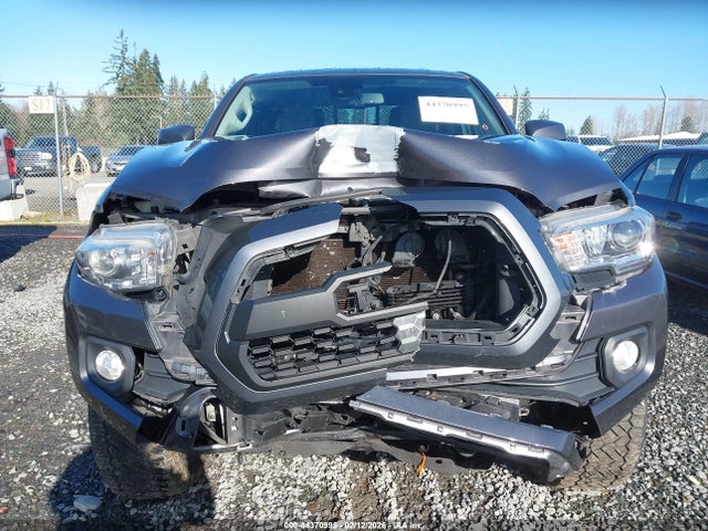 5TFSZ5AN1JX154540 Toyota Tacoma Sr5 V6