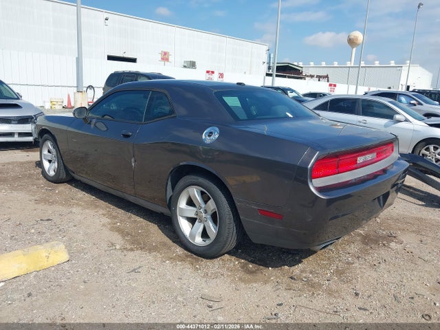 2013 DODGE CHALLENGER 2C3CDYAG8DH548796 Photo 2