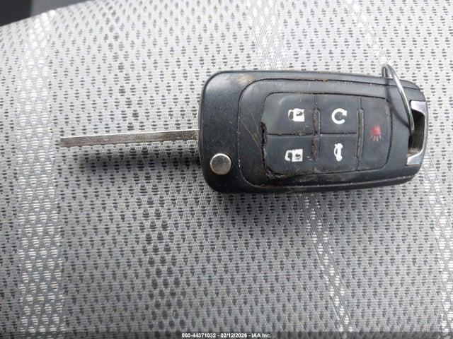 1G1JC6SG2G4103585 Chevrolet Sonic Lt Auto
