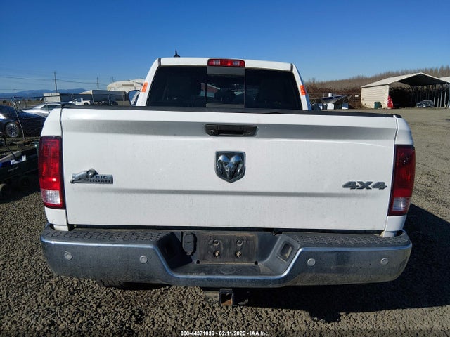 1C6RR7LG5FS671358 RAM 1500 Big Horn