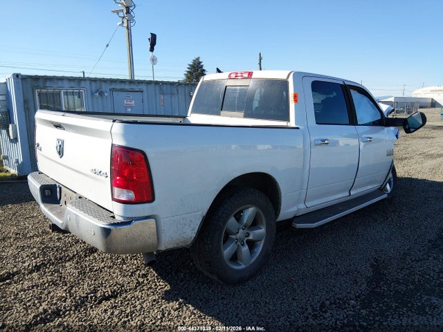 1C6RR7LG5FS671358 RAM 1500 Big Horn