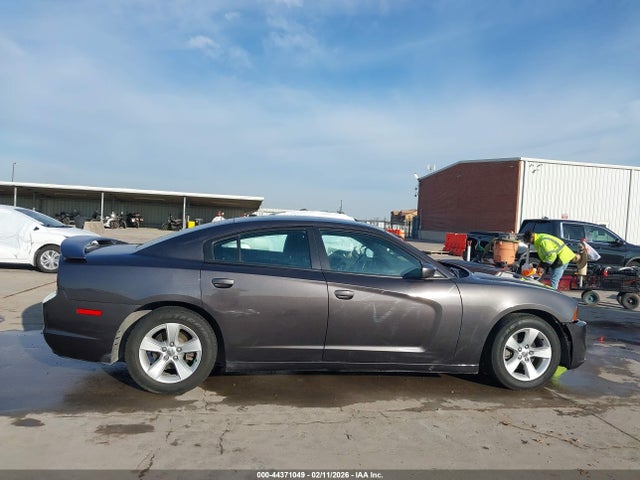 Продаж на аукціоні авто 2013 Dodge Charger Se, vin: 2C3CDXBG7DH583760, номер лоту: 44371049