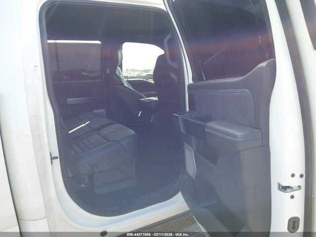 1FTFW7L81SFB23230 Ford F-150 Platinum