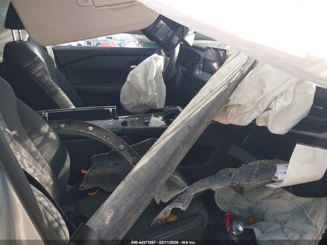 44371057 :رقم المزاد ، 5N1BT3BA5RC751948 vin ، 2024 Nissan Rogue Sv Fwd مزاد بيع