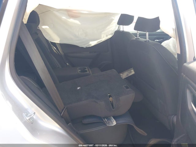 44371057 :رقم المزاد ، 5N1BT3BA5RC751948 vin ، 2024 Nissan Rogue Sv Fwd مزاد بيع