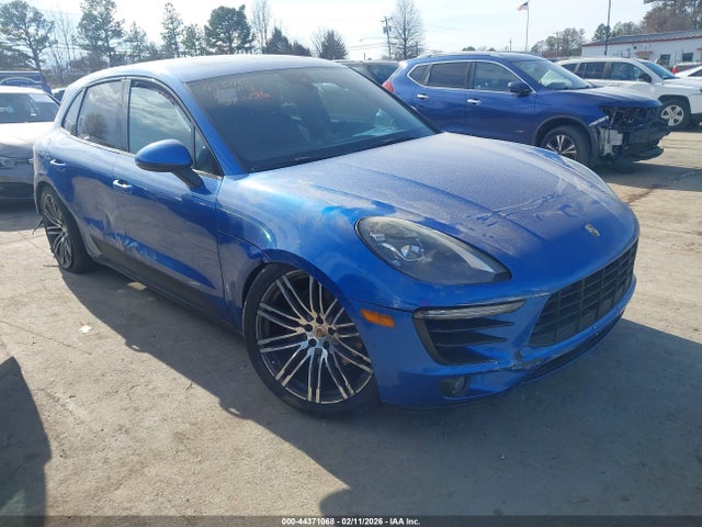 2018 PORSCHE MACAN WP1AB2A57JLB30117 Photo 0