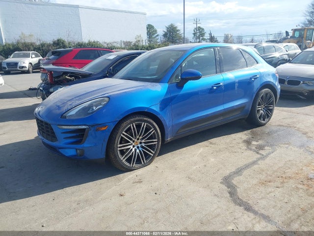 2018 PORSCHE MACAN WP1AB2A57JLB30117 Photo 1