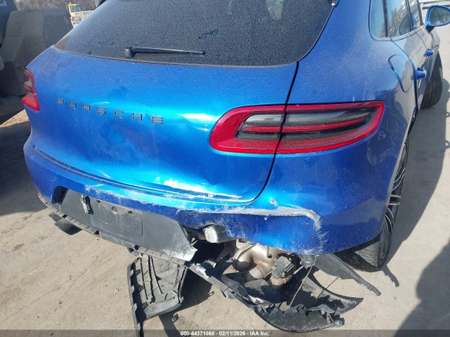 2018 PORSCHE MACAN WP1AB2A57JLB30117 Photo 5