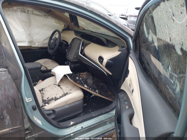 2022 TOYOTA PRIUS JTDKAMFU9N3188109 Photo 4