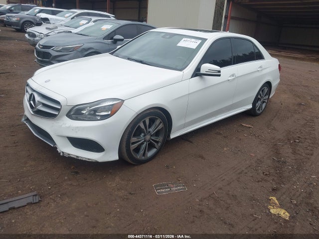 Продажа на аукционе авто 2016 Mercedes-benz E 350, vin: WDDHF5KB5GB300358, номер лота: 44371116