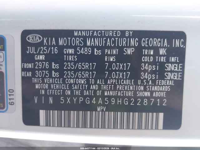 5XYPG4A59HG228712 KIA Sorento 3.3l Lx