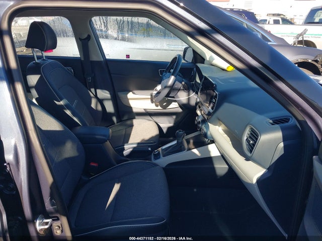 2024 Hyundai Venue Limited მანქანა იყიდება აუქციონზე, vin: KMHRC8A34RU340517, აუქციონის ნომერი: 44371152