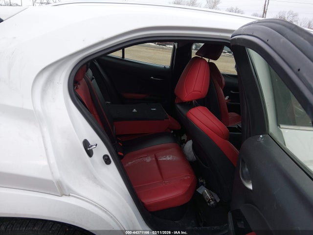 Aukcja sprzedaży 2022 Lexus Ux 250h F Sport, vin: JTHR9JBH9N2055711, numer aukcji: 44371166