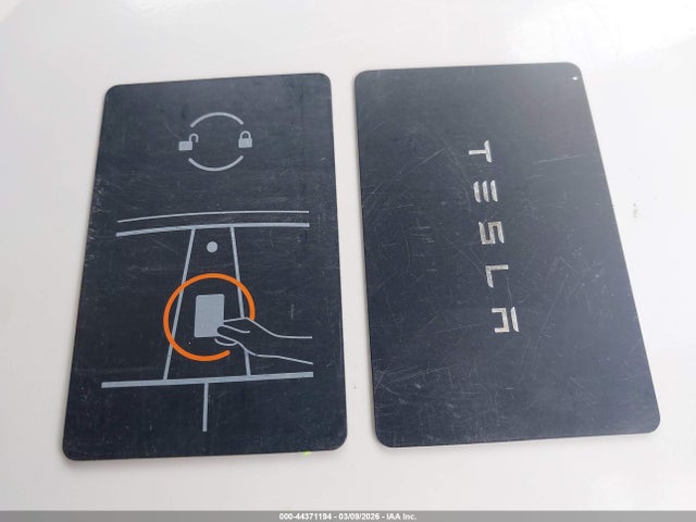 2022 TESLA MODEL Y 7SAYGDEF0NF394825 Photo 10