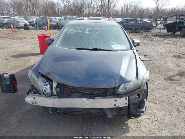 2HGFB2F82FH505623 Honda CIVIC EX