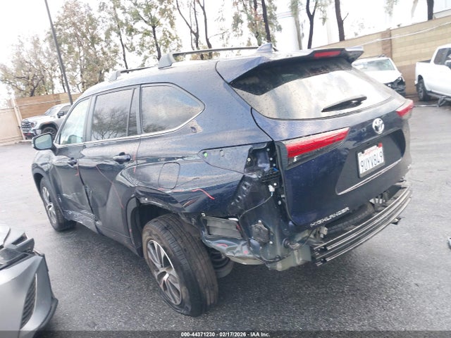Toyota Highlander Xle 2023 5TDKDRAH6PS504565 Image 15