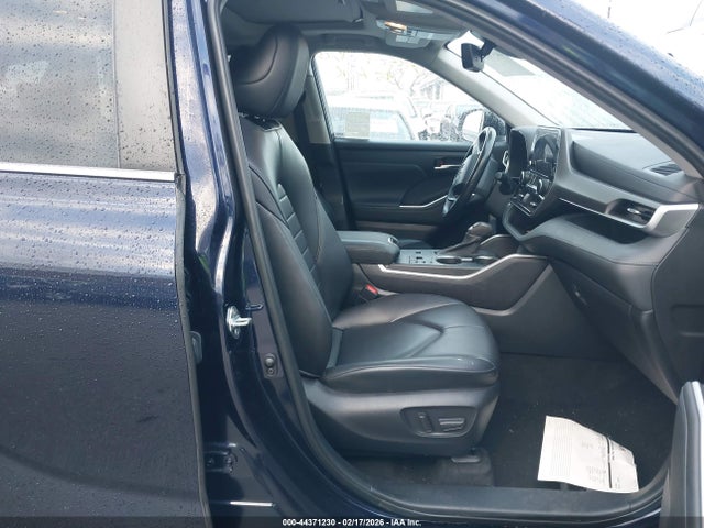 Toyota Highlander Xle 2023 5TDKDRAH6PS504565 Image 5