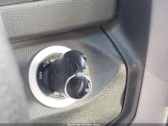 2017 RAM 1500 3C6RR6KT1HG598900 Photo 10