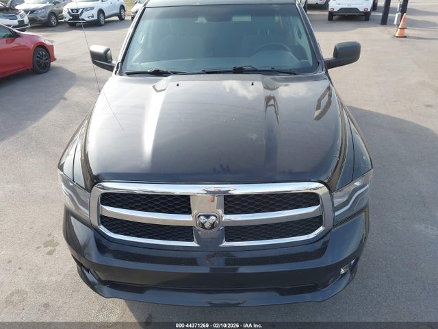 2017 RAM 1500 3C6RR6KT1HG598900 Photo 5