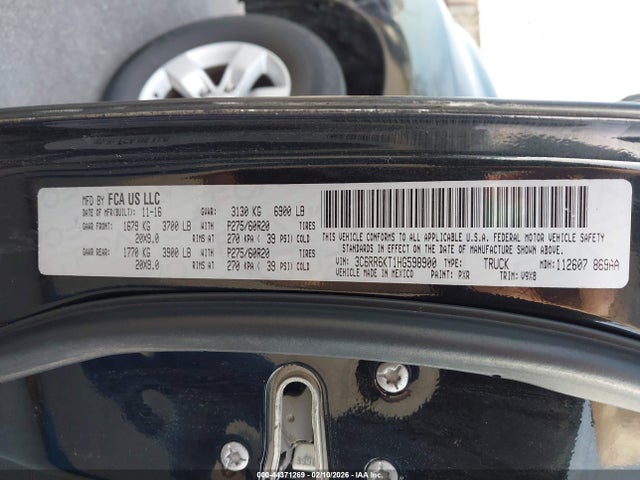 2017 RAM 1500 3C6RR6KT1HG598900 Photo 8