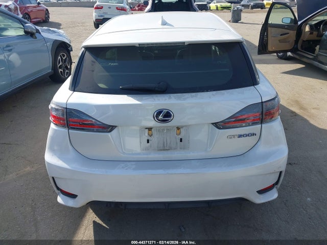 Продажа на аукционе авто 2015 Lexus Ct 200h, vin: JTHKD5BH7F2225220, номер лота: 44371271
