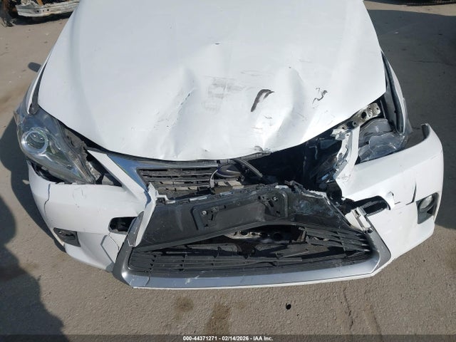 Продажа на аукционе авто 2015 Lexus Ct 200h, vin: JTHKD5BH7F2225220, номер лота: 44371271