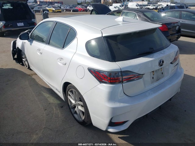 Продажа на аукционе авто 2015 Lexus Ct 200h, vin: JTHKD5BH7F2225220, номер лота: 44371271