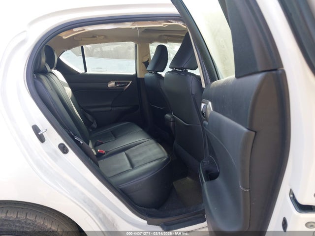 Продажа на аукционе авто 2015 Lexus Ct 200h, vin: JTHKD5BH7F2225220, номер лота: 44371271