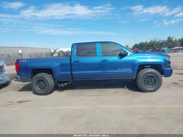 3GCUKREC1JG447310 Chevrolet Silverado 1500 2lt