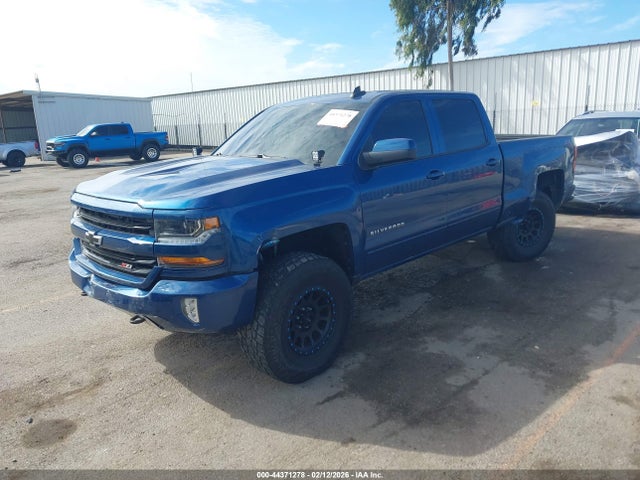 3GCUKREC1JG447310 Chevrolet Silverado 1500 2lt
