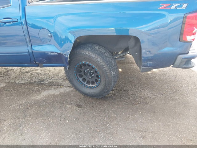 3GCUKREC1JG447310 Chevrolet Silverado 1500 2lt